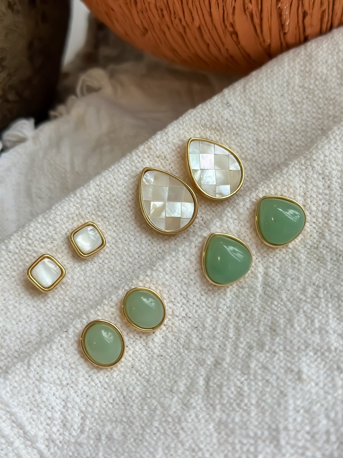 Shell Stud Earrings