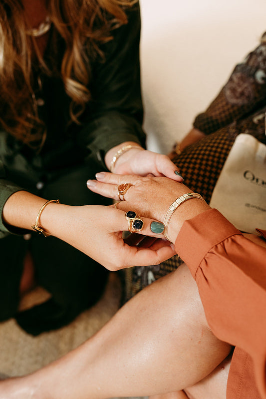 🎄 The Magic is in the Air! Our Festive Market Schedule & How to Shop From Anywhere!