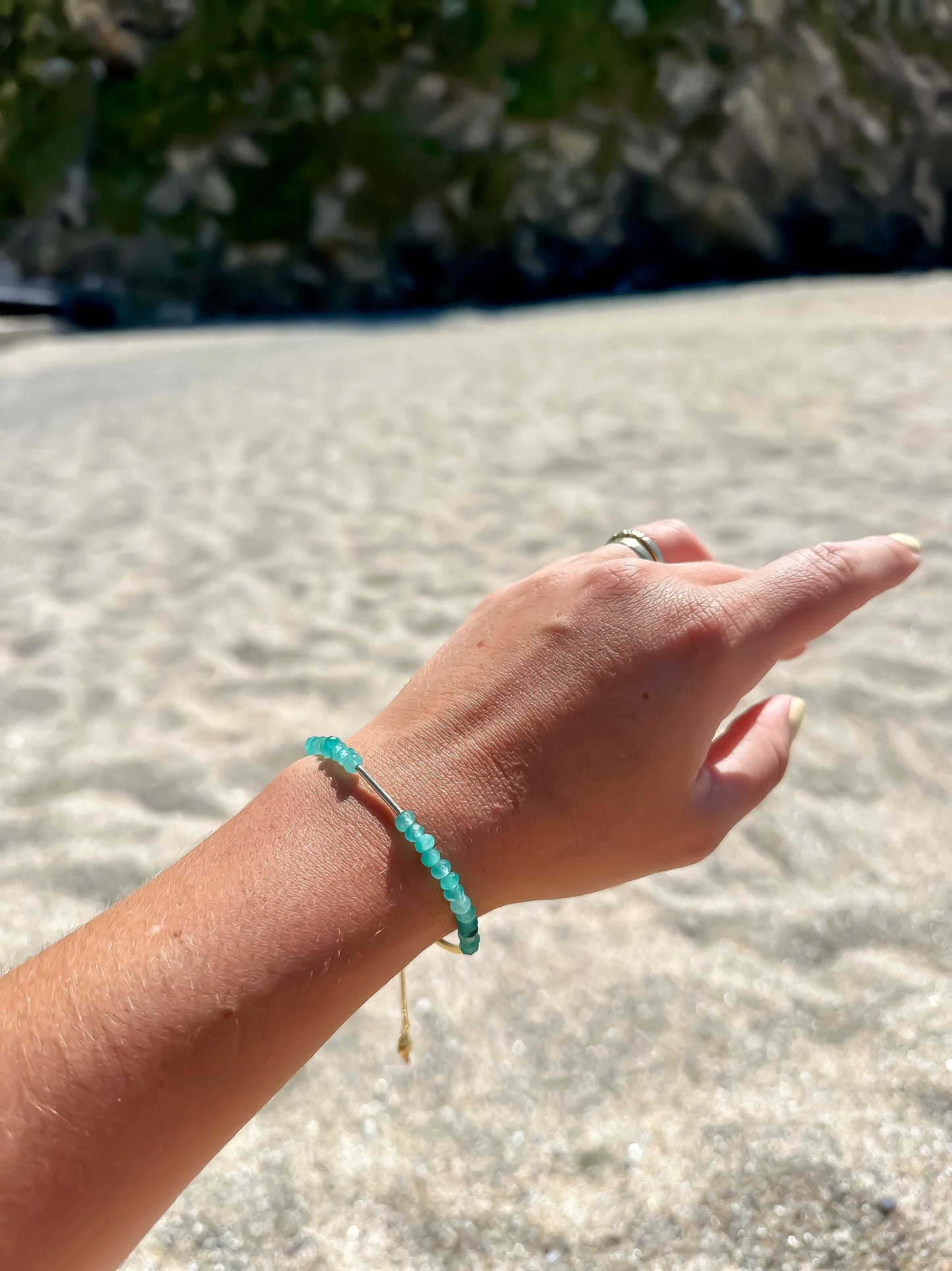 Arraial Blue Glow Stretch Bracelet
