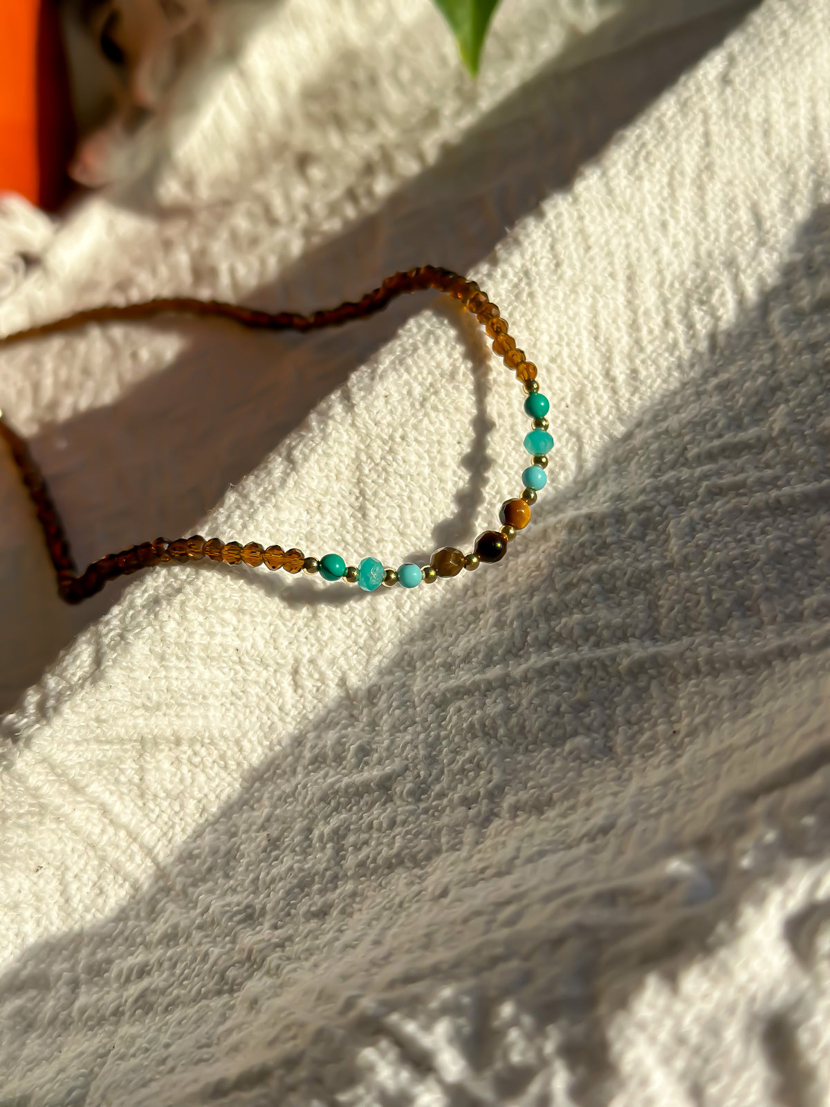 Be present Choker