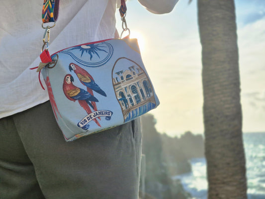 It’s BRASIL Upcycling FarmRio Bag