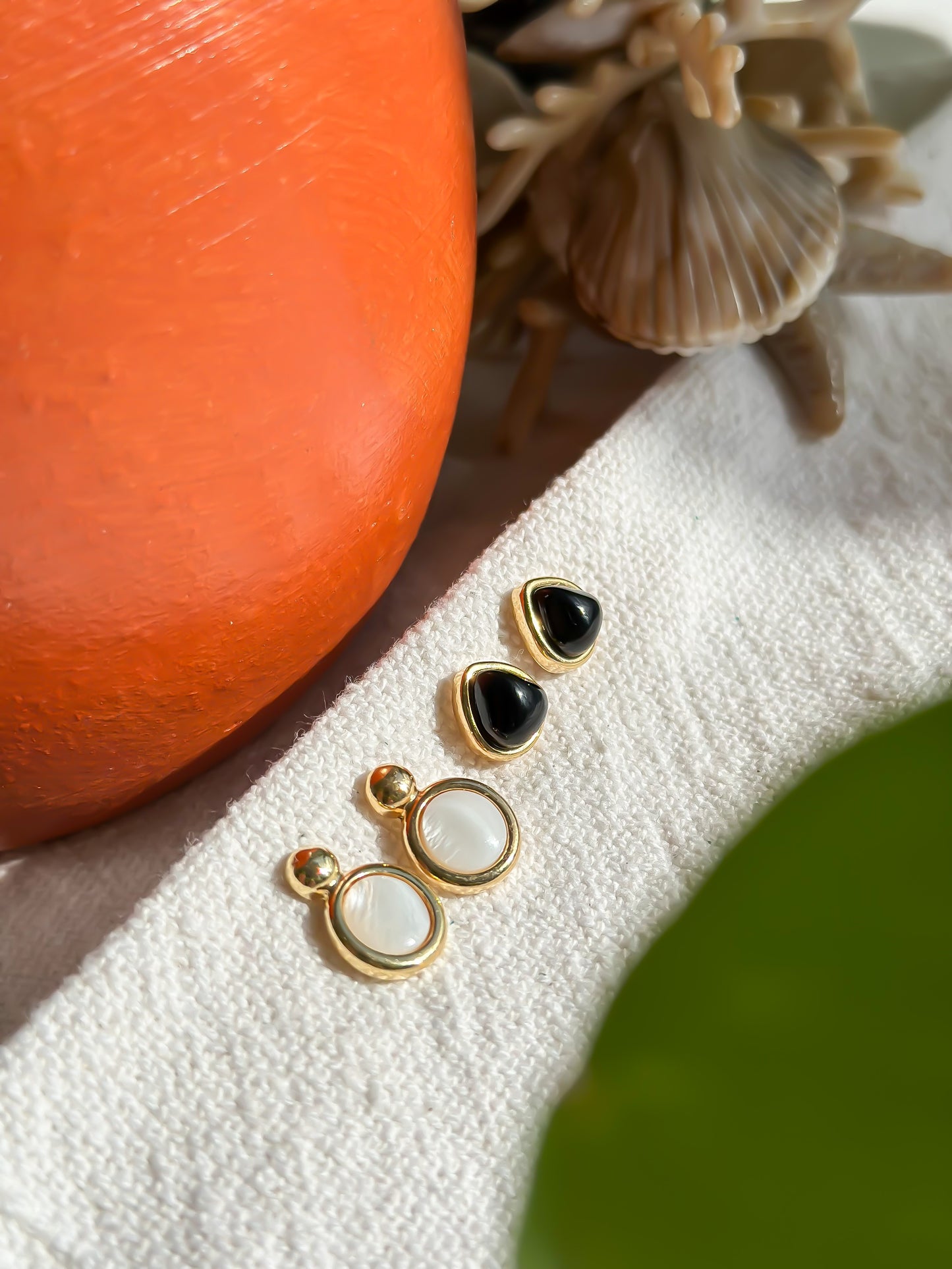 Black Agate Studs: Serene Shield