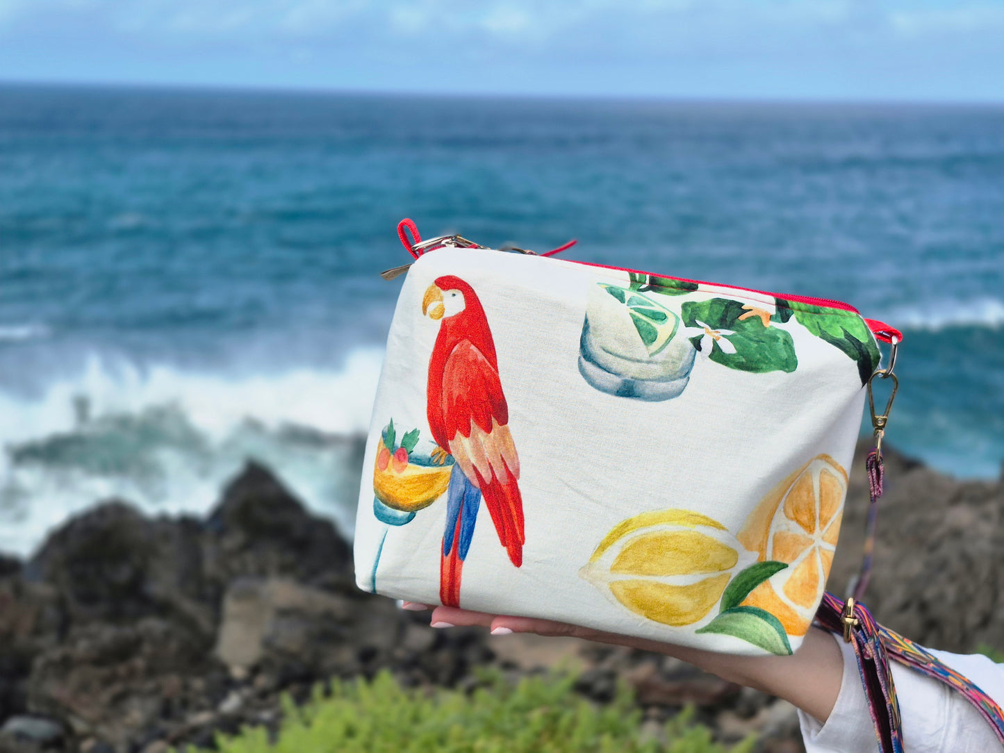 Happy hour in Rio Upcycling Farm Rio Bag