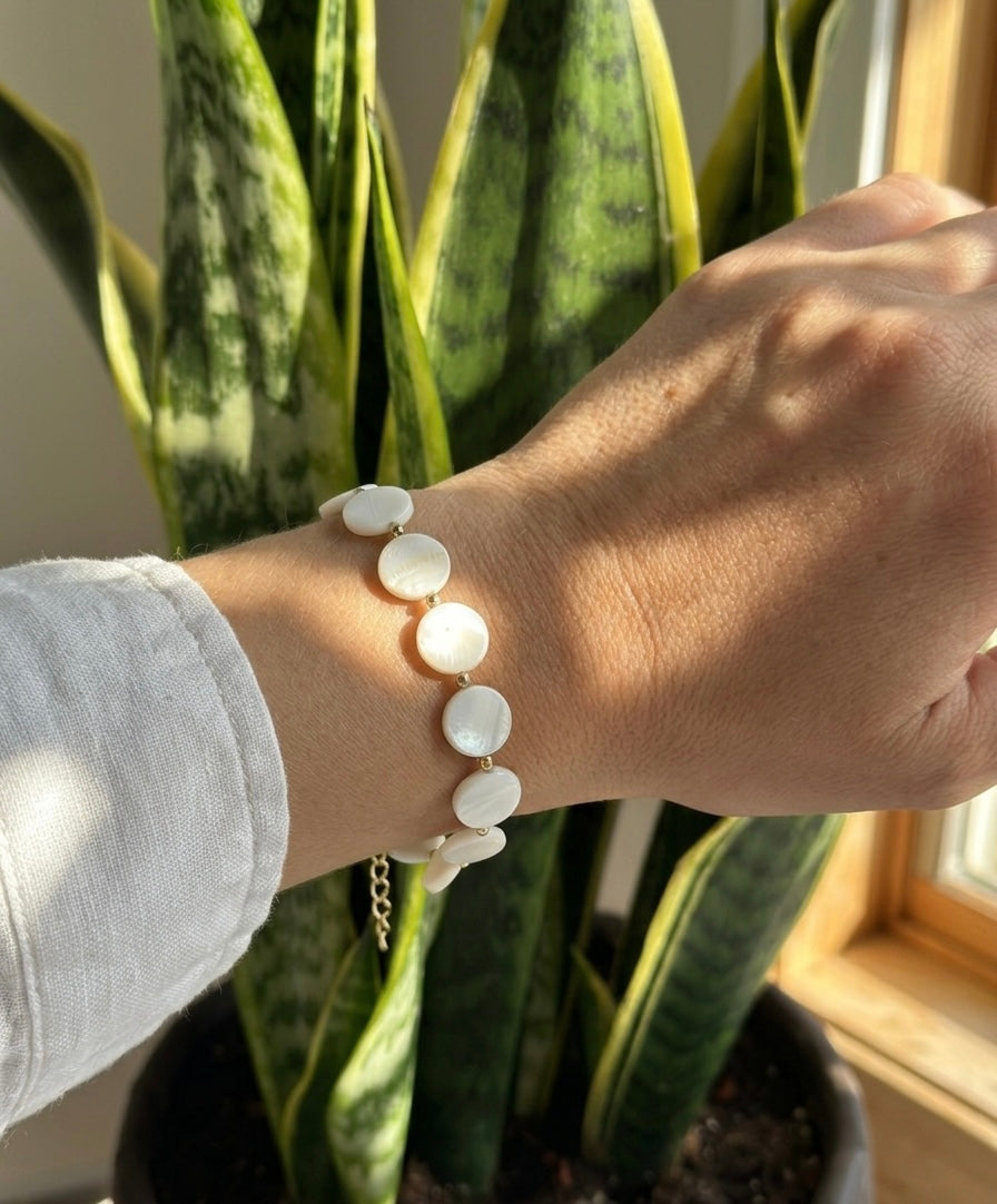 Sol Mother of Pearl Bracelet